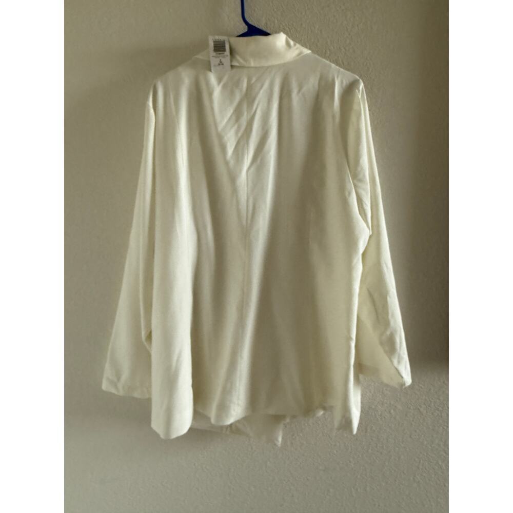 New Torrid 3 (3X) Longline Crepe Dressy Blazer Jacket - Picture 2 of 7